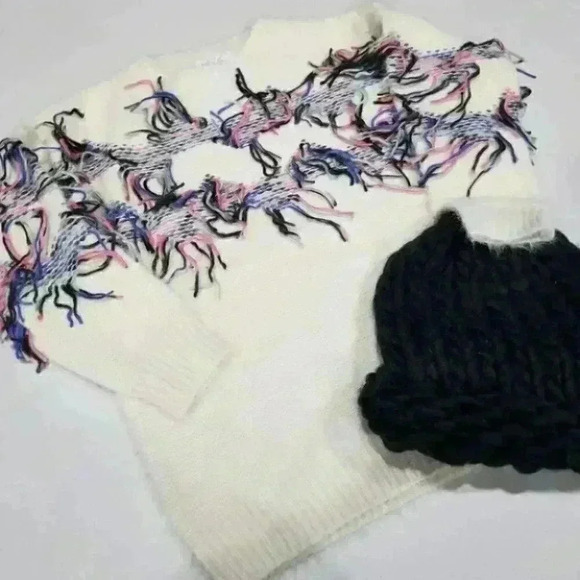 Softest Fringe Sweater - Picture 3 of 4